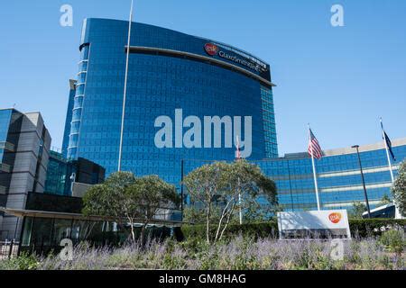 GlaxoSmithKline (GSK) HQ, Great West Road, Brentford, London Borough ...