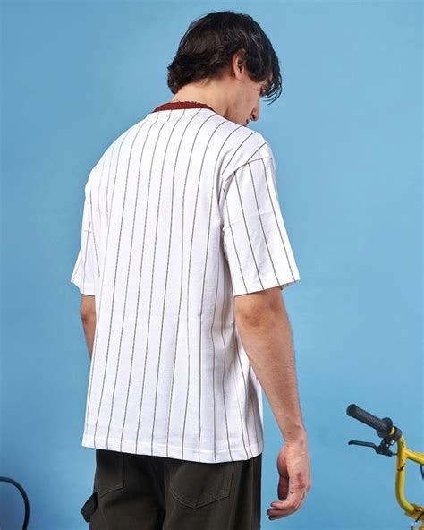 Buy Men S White Red Striped Oversized T Shirt Online At Bewakoof