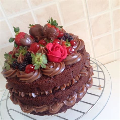 Bolo Naked Cake Recheado Brigadeiro Gourmet E Na Cobertura