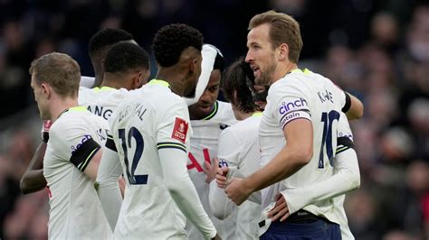 Tottenham 1 0 Portsmouth Harry Kane Nets Winner As Spurs Edge Past