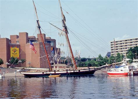 Pride Of Baltimore I The First Reproduction Of This Baltimore Clipper