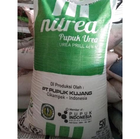 PUPUK UREA NITREA NON SUBSIDI KEMASAN REPACK 1 KG PT PUPUK KUJANG