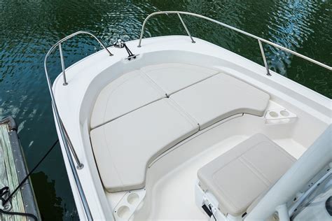 2021 Boston Whaler 190 Montauk Gordon Bay Marine Muskoka Parry