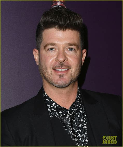 Robin Thicke Pays Tribute To His Dad Two Years After His Death Photo 4198634 Donnie Wahlberg