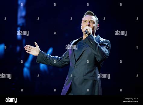 Tiziano Ferro Stadio Milano Immagini E Fotografie Stock Ad Alta