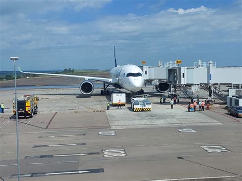 Aeroporto De Viracopos Realiza Voo Inaugural Hist Rico Cbn Campinas