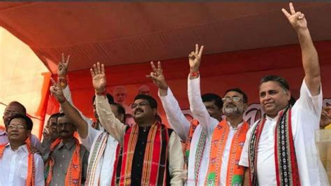 Tripura Six Sacked Trinamool Congress Mlas Join Bjp