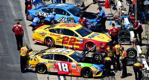 Racing To Victory How Do NASCAR Teams Collaborate For Success Hugh