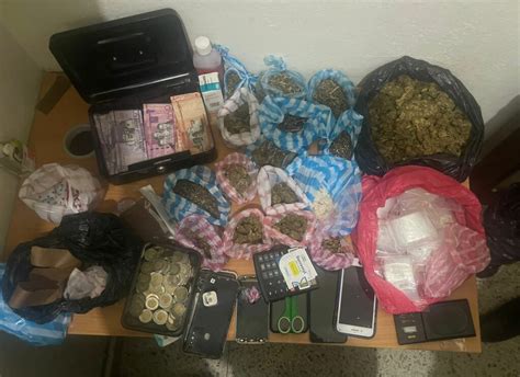 Policía desmantela punto de venta de drogas en Manganagua ocupa 16