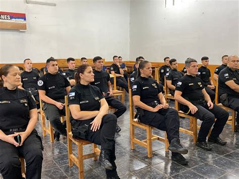 Inspectores Municipales Y Polic As Se Capacitan En T Cnicas De Primeros