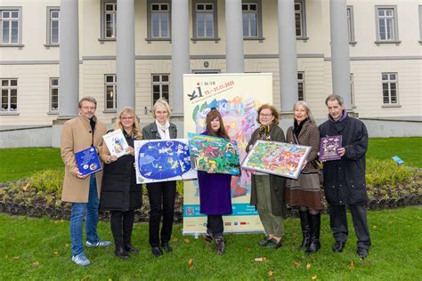 Grüezi KIBUM trifft Schweiz EWE STIFTUNG Aktuelle News