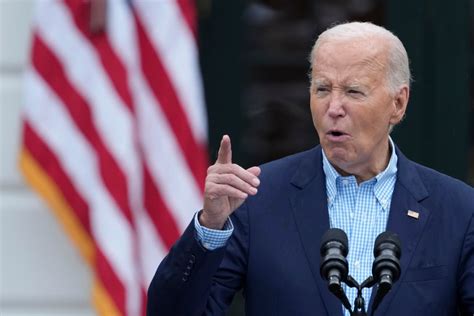 Joe Biden Peinliche Versprecher In Radiointerview