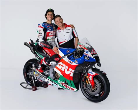 Gallery Alex Rins 2023 Lcr Honda Castrol Machine Motogp™