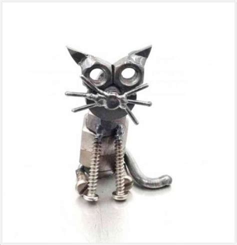 Tiny Nut Bolt Sculptures Animal Photo