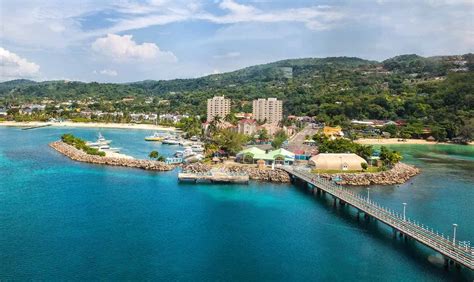 Jamaica with Kids: 15 Fun Things to Do (for 2025)