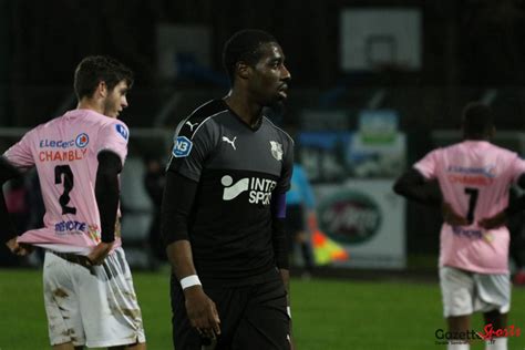 Football Revivez En Photos Le Match De L Amiens Sc B Gazettesports