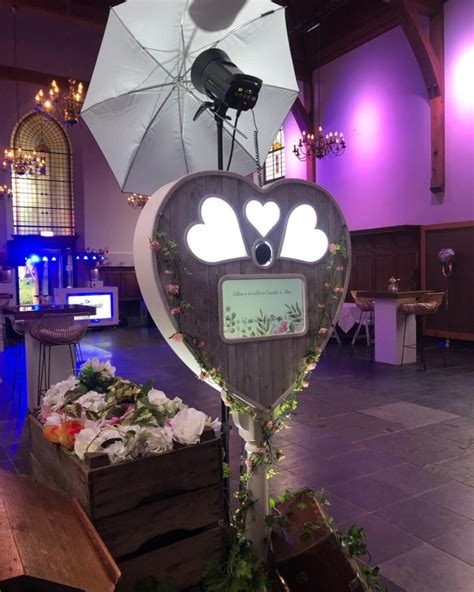 Romantische Hart Photobooth 4 Uur Onbeperkt Printen 399