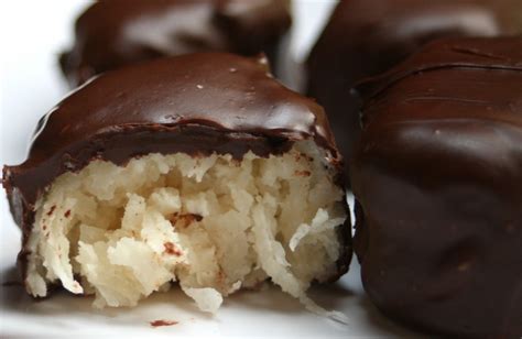 Paper Plates and China: Homemade Mounds Candy Bars