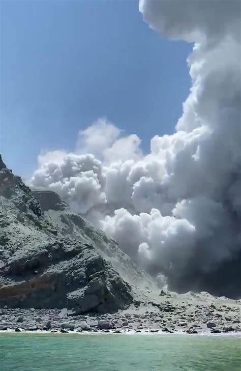 White Island Volcano Eruption In Pictures Au — Australias