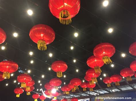 Singapore Lantern Festival and Dazzling Paper Lanterns - Diary of a New Mom