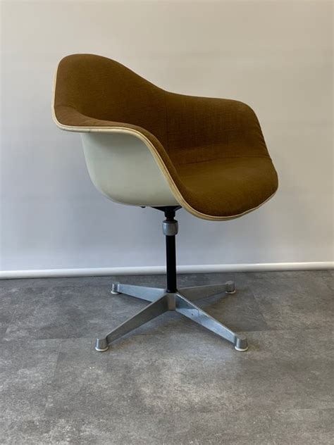 Charles Ray Eames Herman Miller Collection Fehlbaum Catawiki