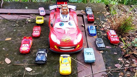 Looking For Disney Pixar Cars Mack Cars Lightning Mcqueen Rayo