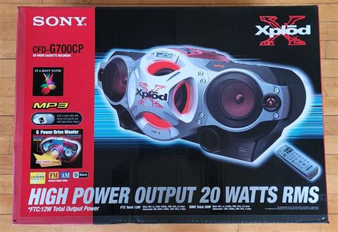 SONY XPLOD BOOMBOX CFD G700CP CD RADIO CASSETTE W ORIGINAL BOX