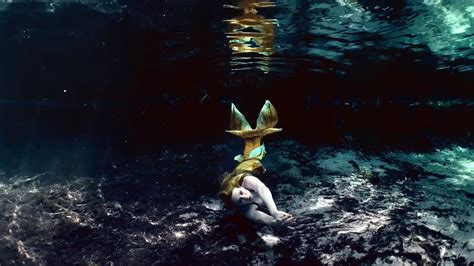 Gravity Mermaid Video The Most Magical Mermaid Videos From Tr Sor