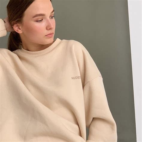 Костюмы Nude от бренда Nudestiq