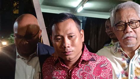 Bantah Tudingan Hasto PDIP Palsukan Dokumen Penyitaan Begini