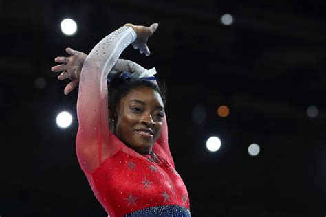 Biles Sets Record As Us Wins World Gymnastics Team Gold The Seattle Times