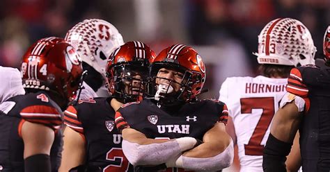 Utes On The Rise Safety Sione Vaki Sports Illustrated Utah Utes News