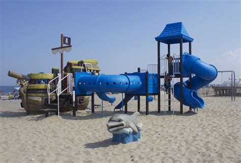 10 Great Beachfront Playgrounds In New Jersey Mommypoppins Things