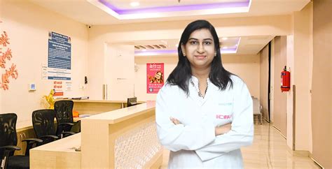 Dr Monika Gupta Ivf Specialist In Patel Nagar New Delhi Indira Ivf