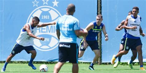 Trabalho Coletivo Marca Penúltimo Treino Do Grêmio Antes Da Estreia No