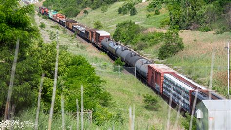 UPDATED: Sulfuric acid leaks amid train derailment in tunnel under 10th St.