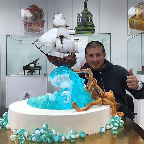 Умопомрачительные торты Рената Агзамова | 洋菓子, 飴細工, 飾り