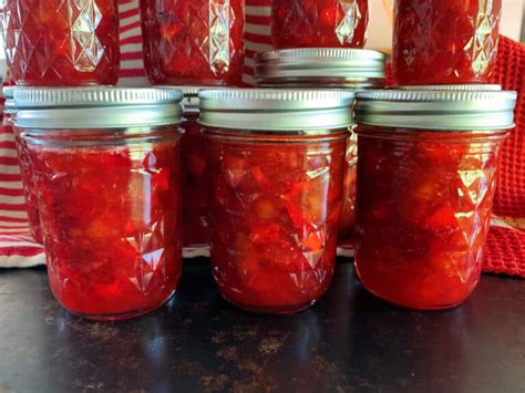 Easy And Delicious Strawberry Rhubarb Freezer Jam Recipe