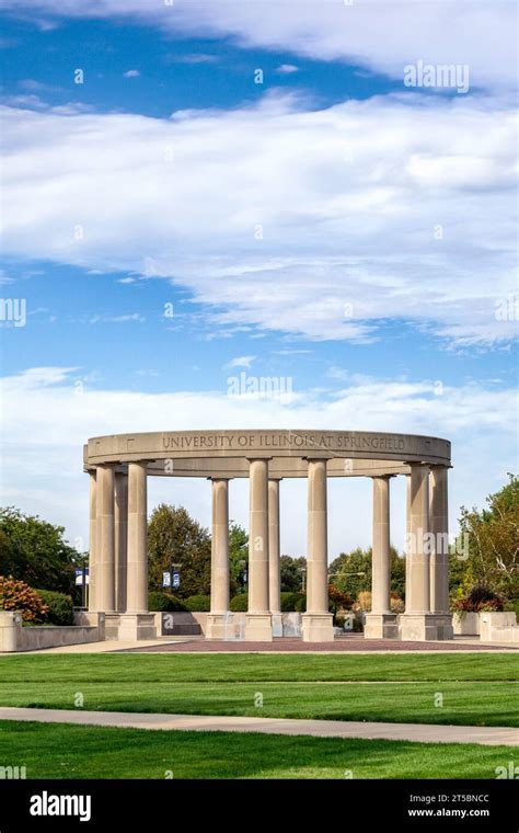 Springfield Il Usa October 18 2023 He Colonnade On The Campus Of