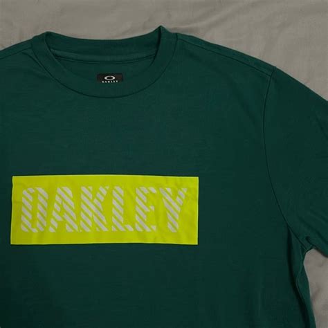 Oakley Shirts Oakley Tshirt Mens Small Poshmark