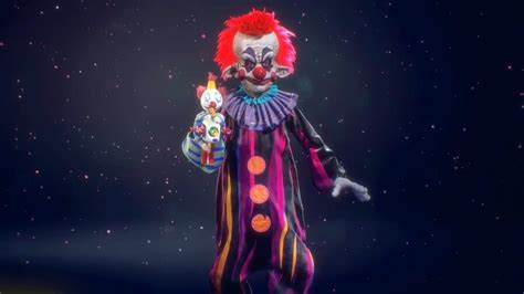 See The Massively Frightening Klowns In Killer Klowns From Outer Space