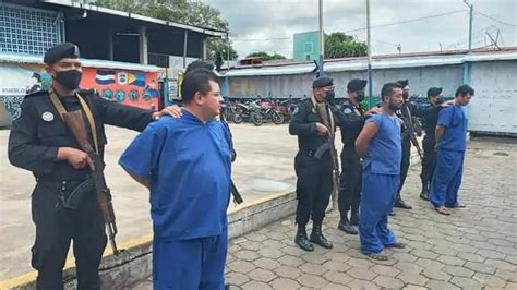 Policía De Nicaragua Detiene A 2 Costarricenses Con 5 Kilos De Droga Y Arma De Fuego En El