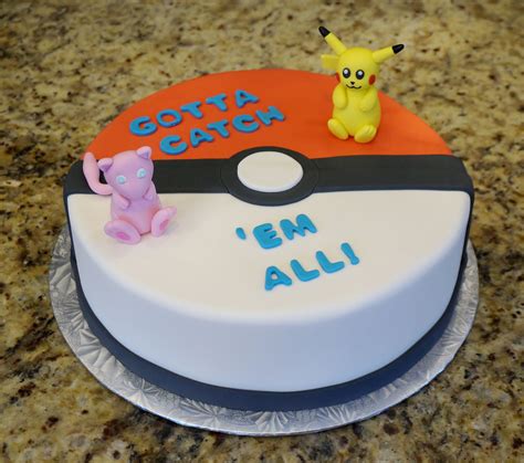 Pokemon Pokeball Cake Pokeball Cake Cupcake Cakes Cupcakes 7th