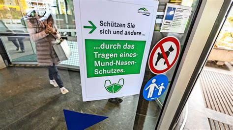 Corona Situation im Kreis Göppingen Klinik behandelt weniger Covid