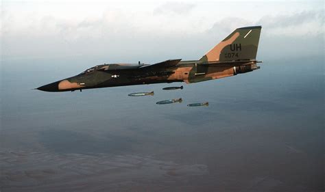 General Dynamics F-111 Aardvark Wallpaper HD Download