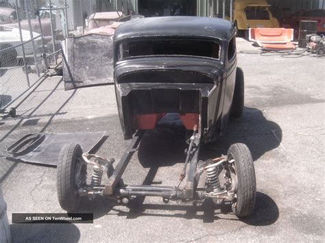 1934 Ford Roadster Fiberglass Body