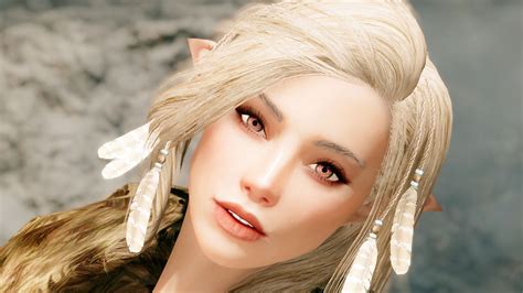 Evelyn a High Poly Racemenu preset SE 髪顔体 Skyrim Special Edition