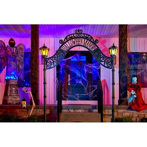 Haunted Living 8 Ft Lighted Animatronic Halloween Manor Archway In The