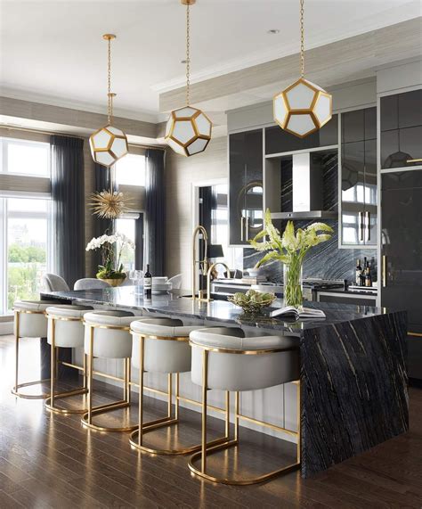 Adorable Ideas Of Using Gold In The Kitchens