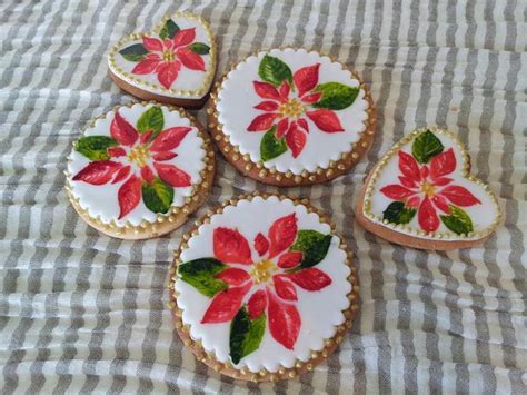 Hand painted Christmas cookies ... - Decorated Cake by - CakesDecor